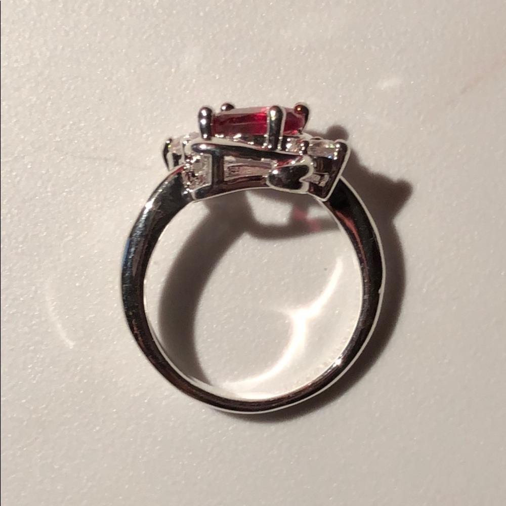 Gorgeous Cubic Zirconia Crystal Ring in sizes 7&8 - Picture 8 of 8